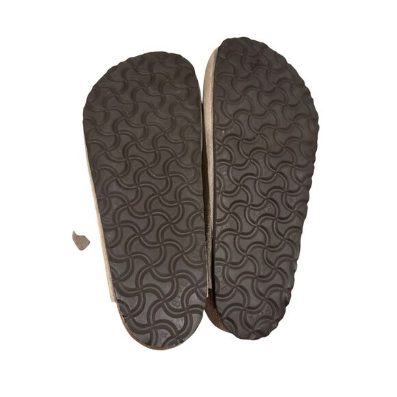 Birkenstock Boston Soft Footbed Clogs in Taupe Suede - Picture 5 of 6